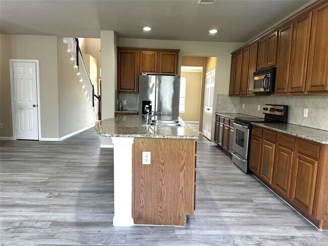 Building Photo - 12419 Blue Spruce Vale Way
