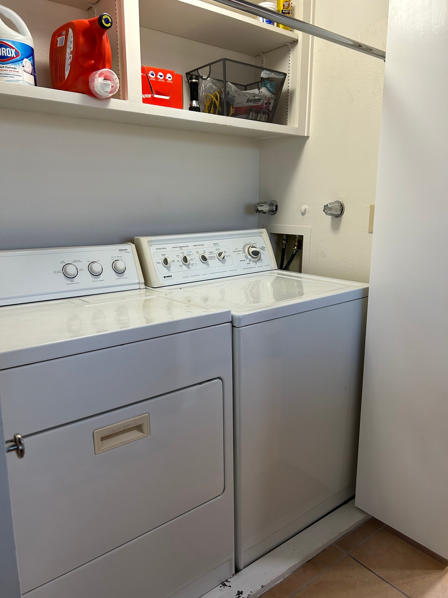 Full size washer and dryer - 440 N Dodge Blvd