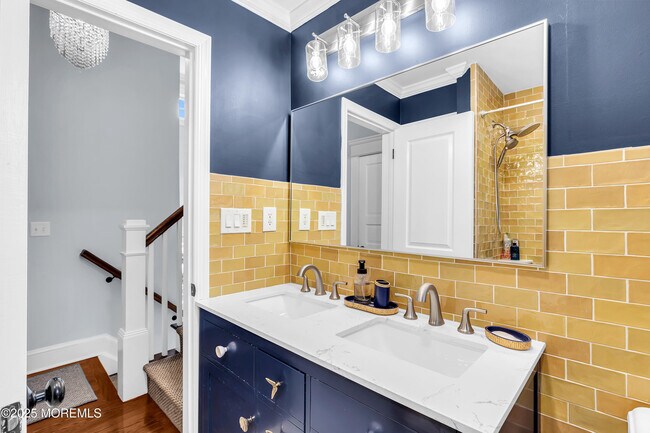 Building Photo - 1 Lennox Ave