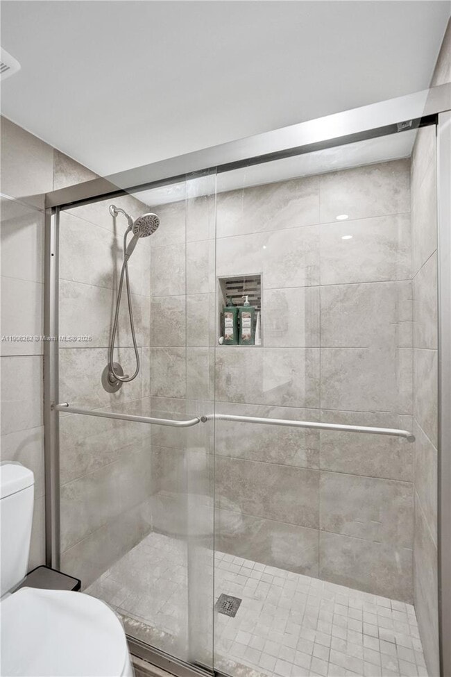 Building Photo - 8137 NW 17th Manor