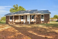 Building Photo - 209 McCoy Ave