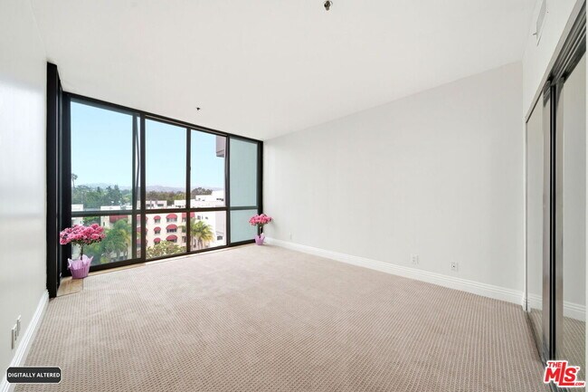 Building Photo - 10660 Wilshire Blvd