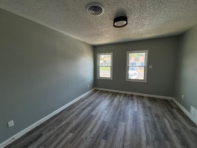 Building Photo - 1047 Leon Pl