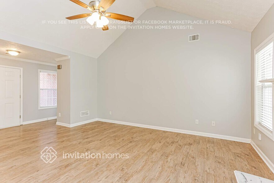 Building Photo - 2995 Meadow Gate Way