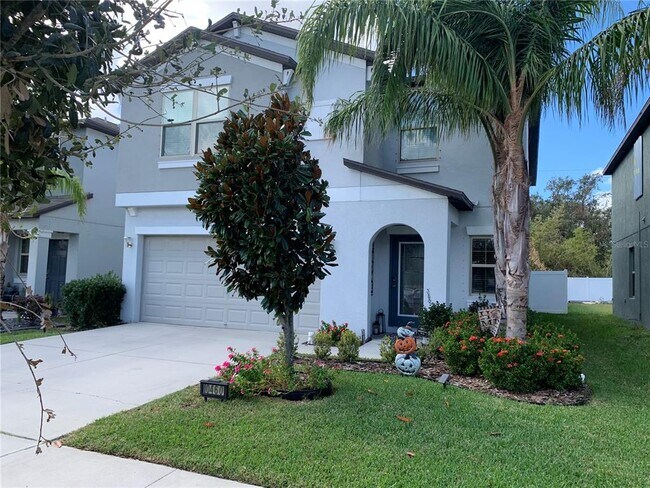 Primary Photo - 10460 Carloway Hills Dr