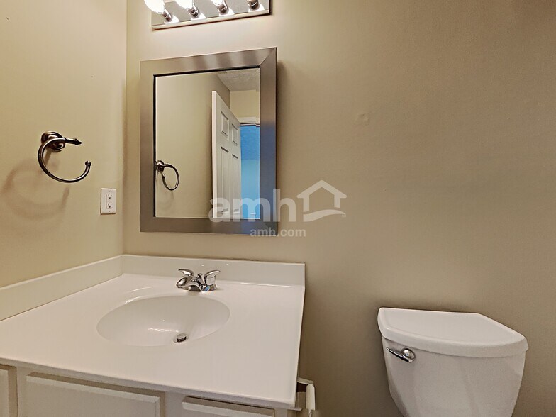 Building Photo - 13373 Smokey Quartz Ln