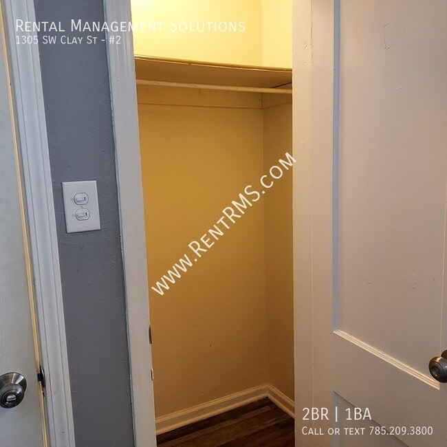 Building Photo - 1305 SW Clay St