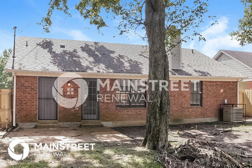 Building Photo - 6552 Gadwall Dr N