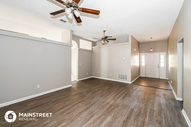 Building Photo - Welcome Home!