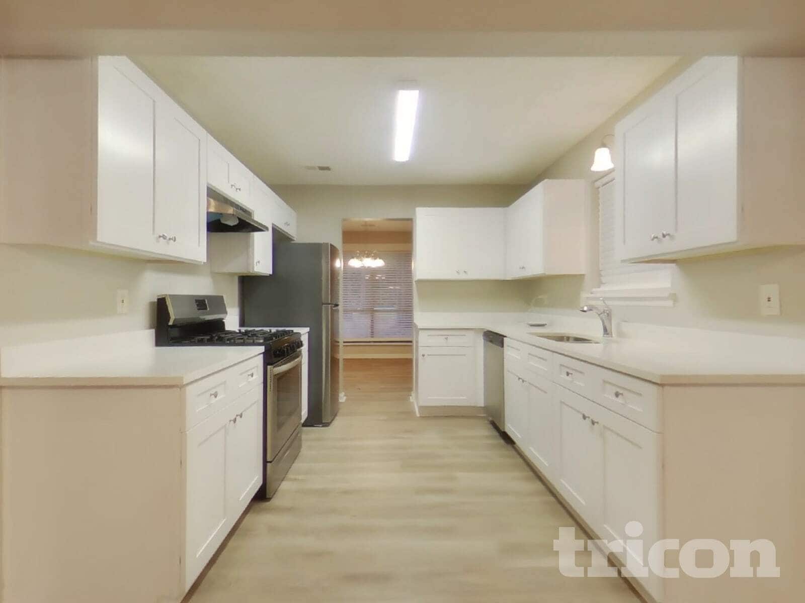 Building Photo - 1527 Flat Rock Rd