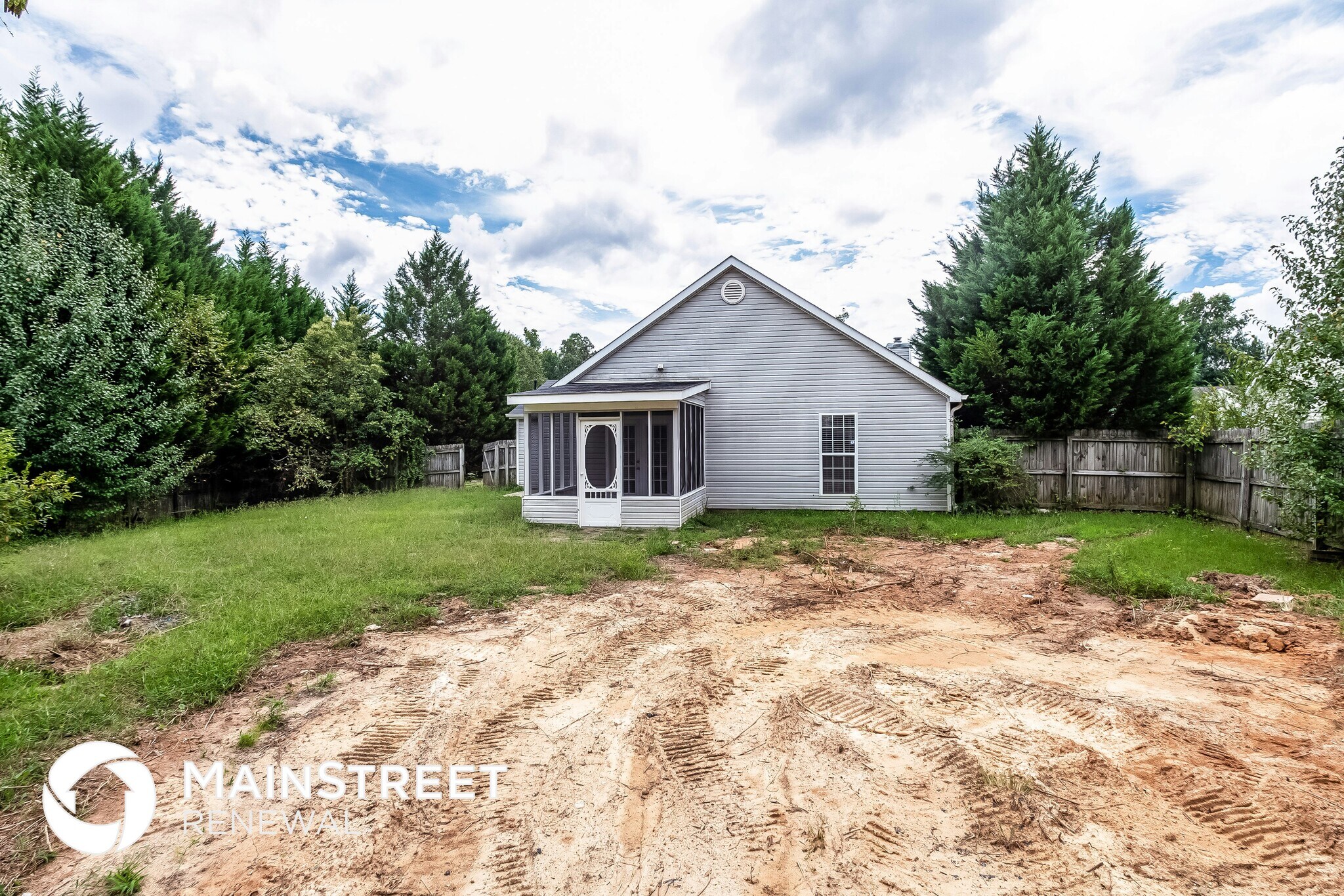 Building Photo - 2716 Brenston Dr
