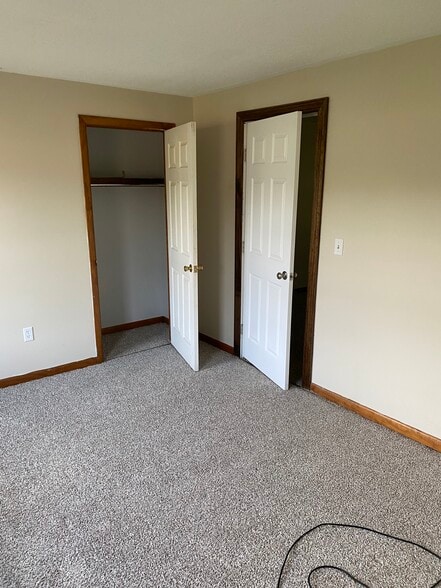 Building Photo - 1793 Ridge Rd