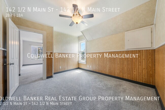 Building Photo - 142 N Main St