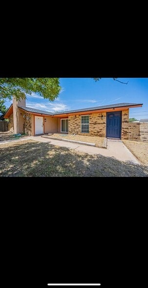 Building Photo - 4806 Bedford Ave