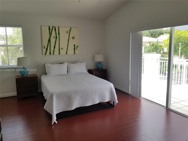 Building Photo - 4719 NW 96th Pl