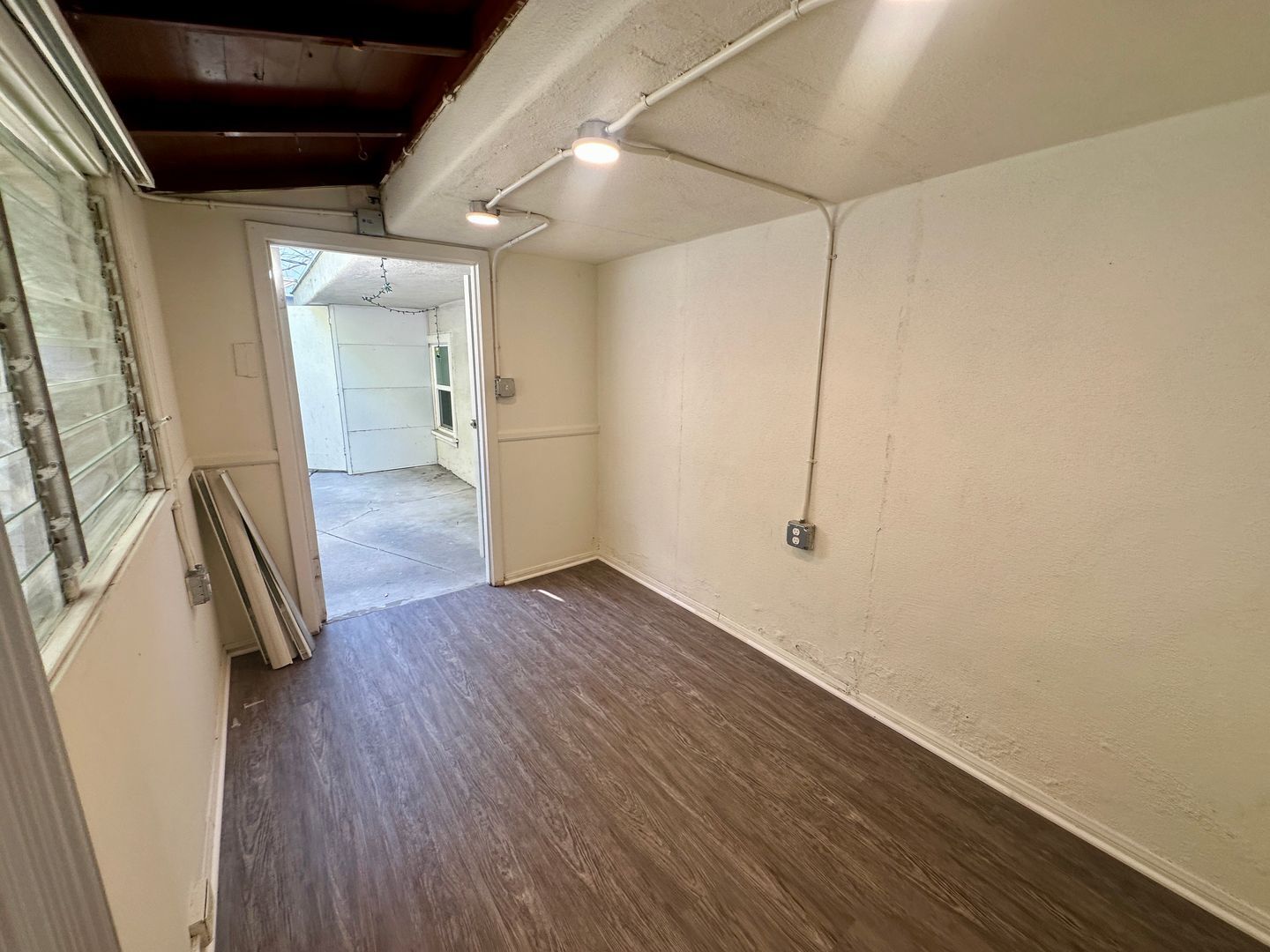 Building Photo - 7100 Ramsgate Ave