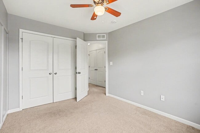 Building Photo - 700 Admiral's Quay Dr