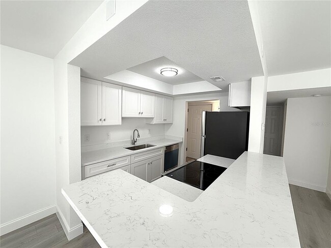 Building Photo - 776 116th Ave N