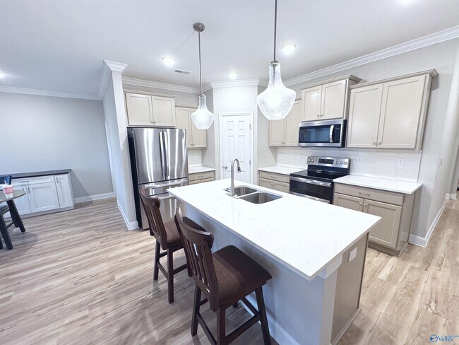 Building Photo - 29419 Canoe Cir NW
