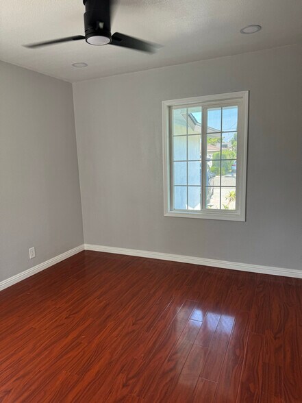 Building Photo - 13311 Lucille St