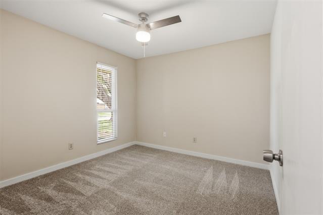 Building Photo - 4545 Hartford Dr