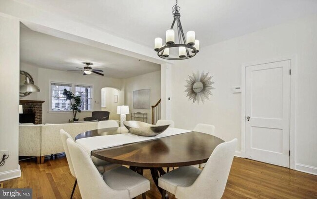 Building Photo - 1770 Hobart St NW