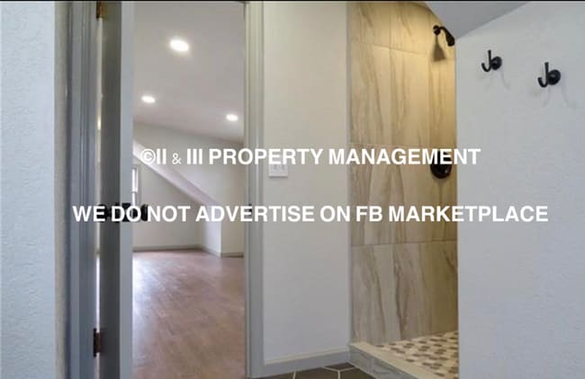 Building Photo - 2947 S 8th Terrace