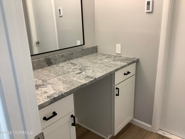 Building Photo - 7B Ivy St