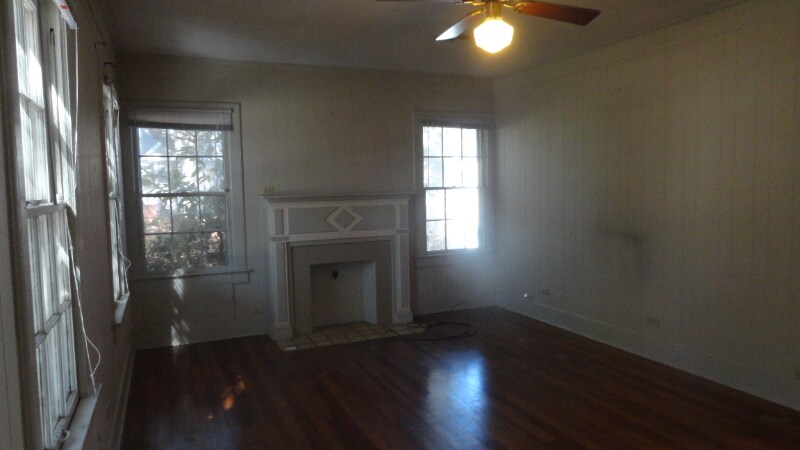Building Photo - 115 Seville Blvd