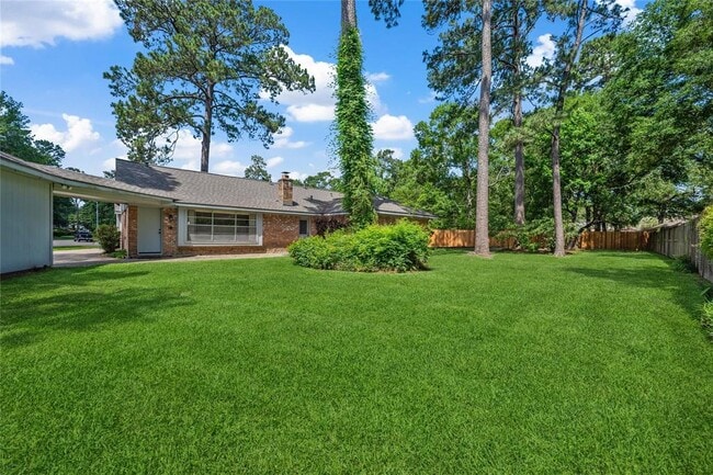 Building Photo - 1834 Clover Spring Dr