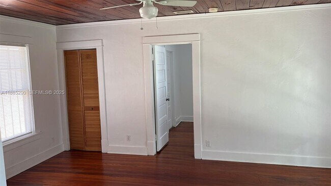 Building Photo - 315 Eucalyptus St