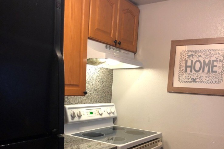 Kitchen - 10785 W 63rd Pl