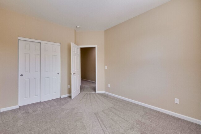 Building Photo - 309 Rayos Del Sol Dr