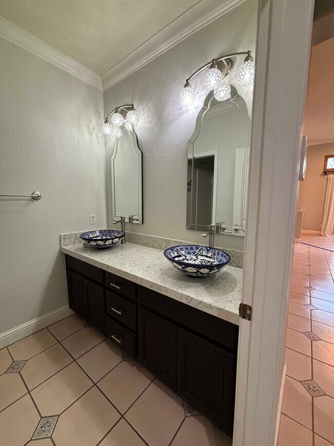 Building Photo - 3547 Marsh Point Dr