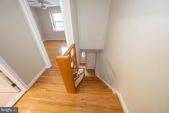 Building Photo - 130 Ivy Ct