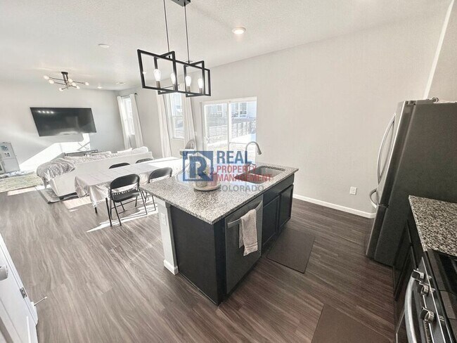 Building Photo - 27086 E Bayaud Ave