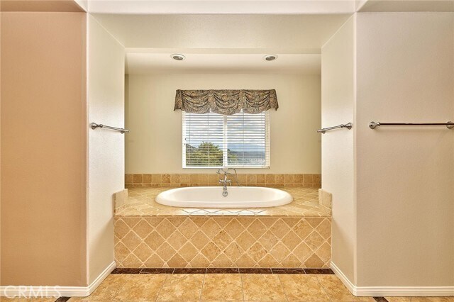 Building Photo - 26828 Desert Locust St