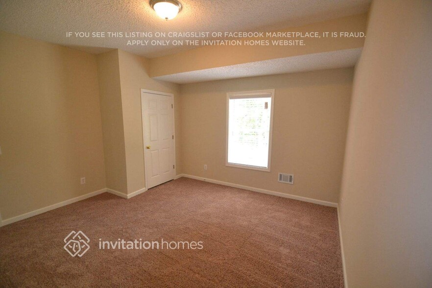 Building Photo - 2026 Spicers Ln