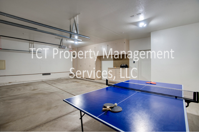 Building Photo - Spacious Four Bedroom Home in Scottsdale