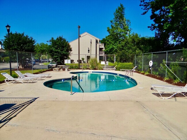 Building Photo - Furnished All-Inclusive 4bed/3bath condo a...