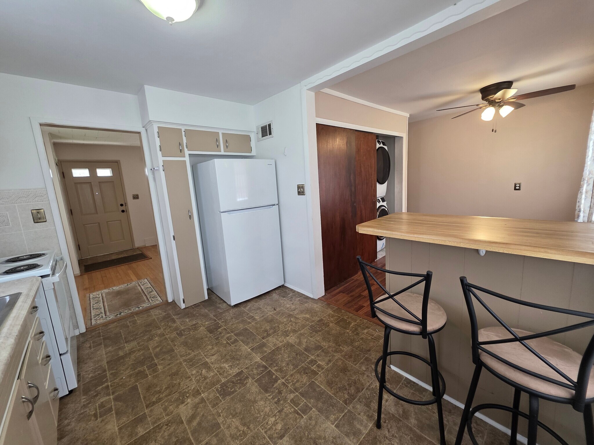 Building Photo - 718 S Judkins Ave