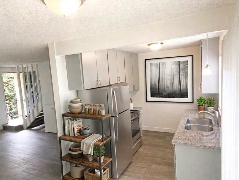 Kitchen - 1366 Fredericks St