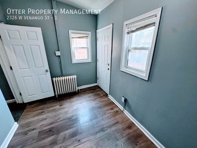 Building Photo - 2326 W Venango St