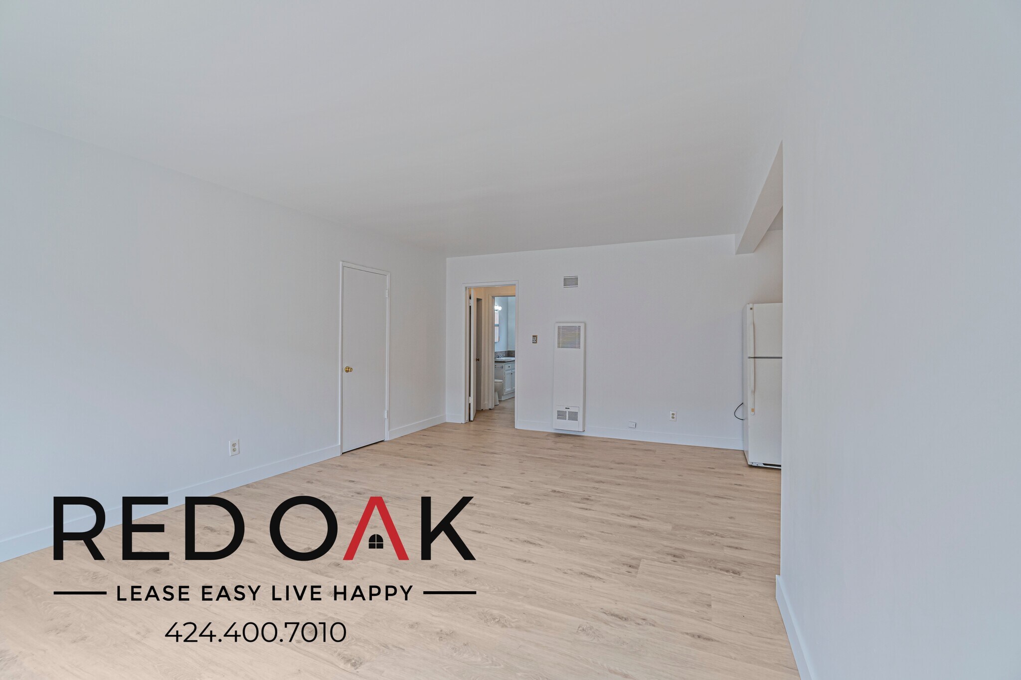 Building Photo - 3925 Roxanne Ave