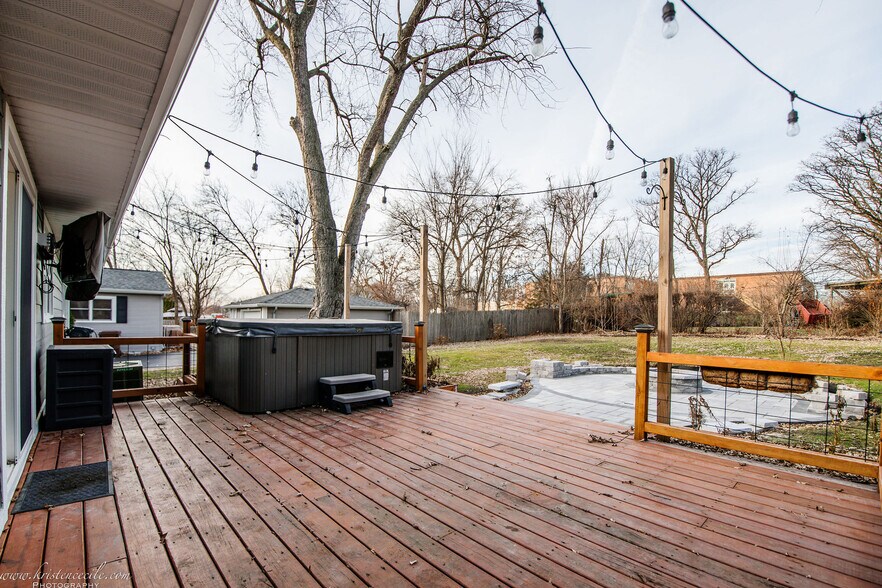 Building Photo - 123 Haines Ave