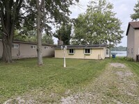 Building Photo - 1353 N Cedar Lane Rd