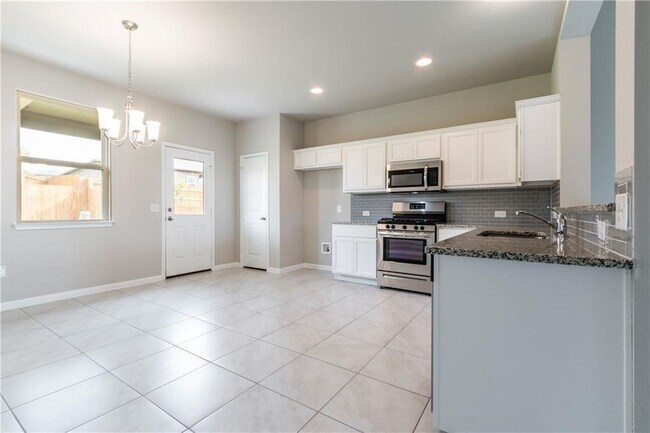 Building Photo - 6609 Paseo San Lucas Ln
