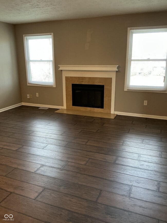 Building Photo - 6066 S Bay Dr