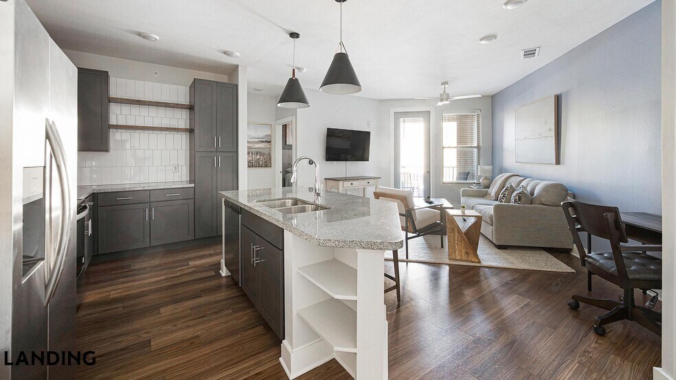 Building Photo - 701 Rahling Rd