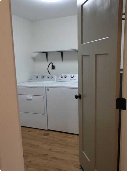 Building Photo - 2747 Jersey Ave